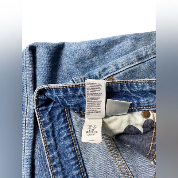 Women's - Lucky Brand Bridgette Floral Embroidered Distressed Skinny Jeans, SZ 6 - Picture 7 of 9